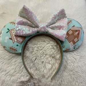 Gingerbread Holiday Mouse Ears